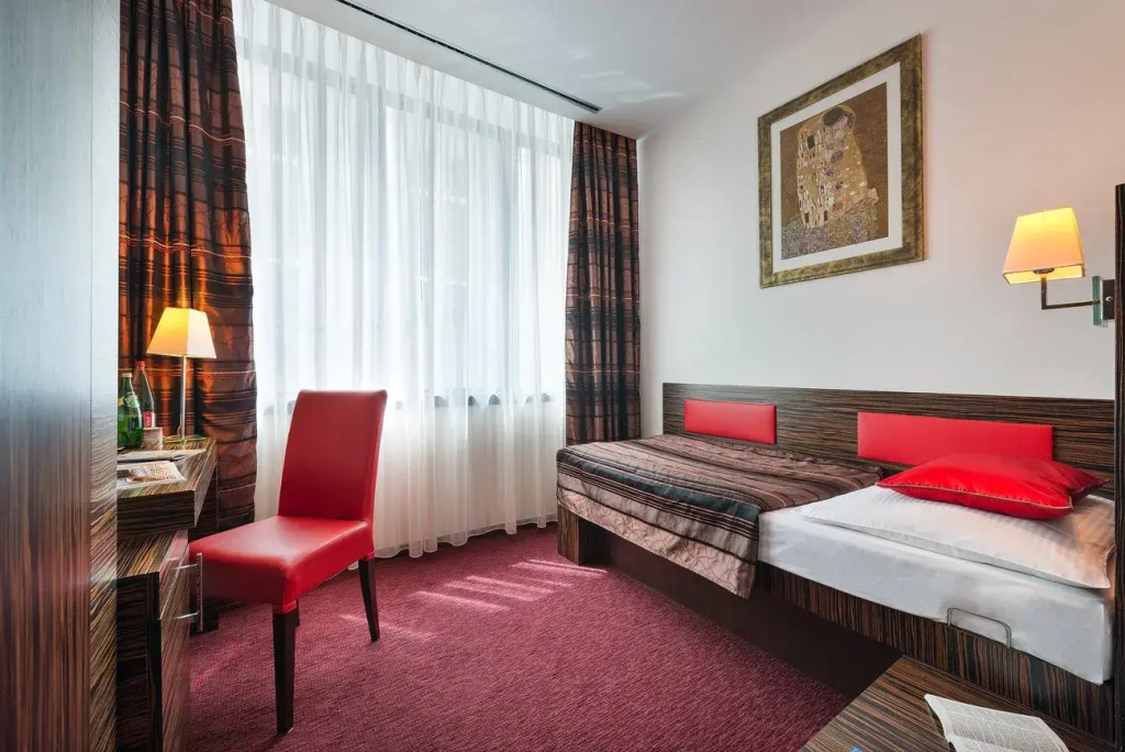 EA Hotel Crystal Palace - Chambres