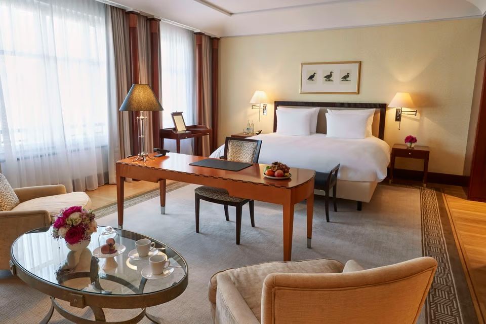 Unter den Linden Junior Suite