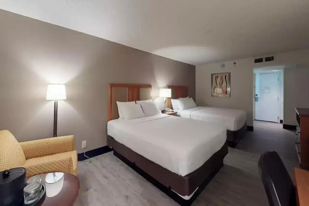 Radisson Hotel Lenexa Overland Park - Chambres