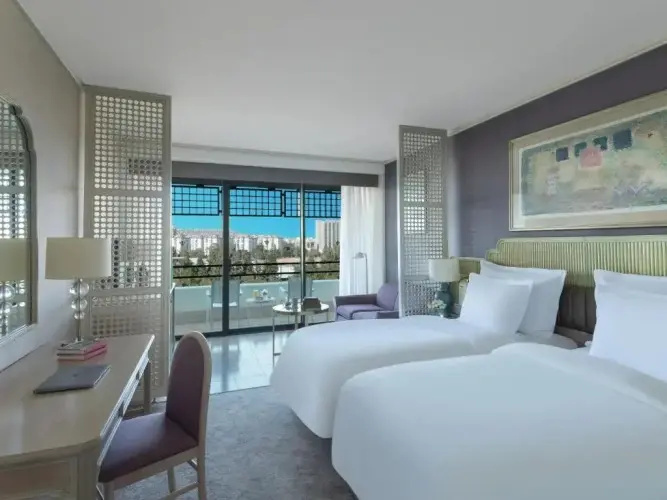 Standard Double room with partial sea view (twin beds)