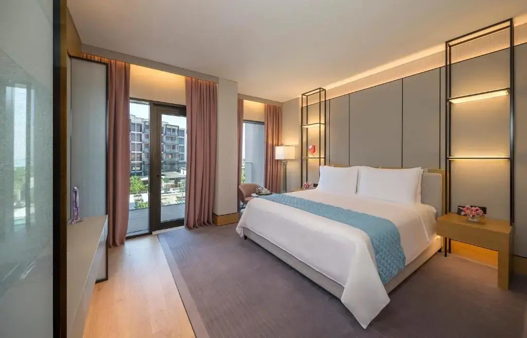 Stay Connected room