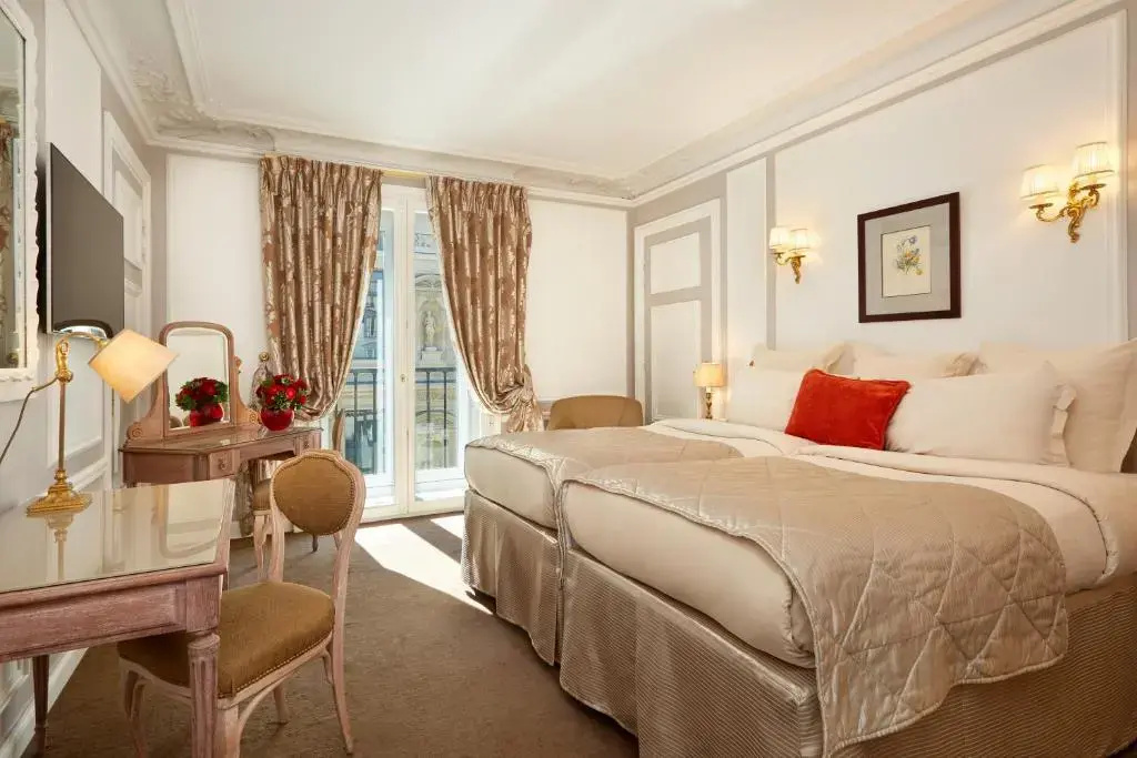 Hotel Regina Louvre 38