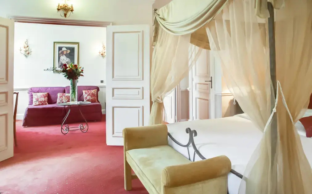 Chateau des Comtes de Challes - Chambres