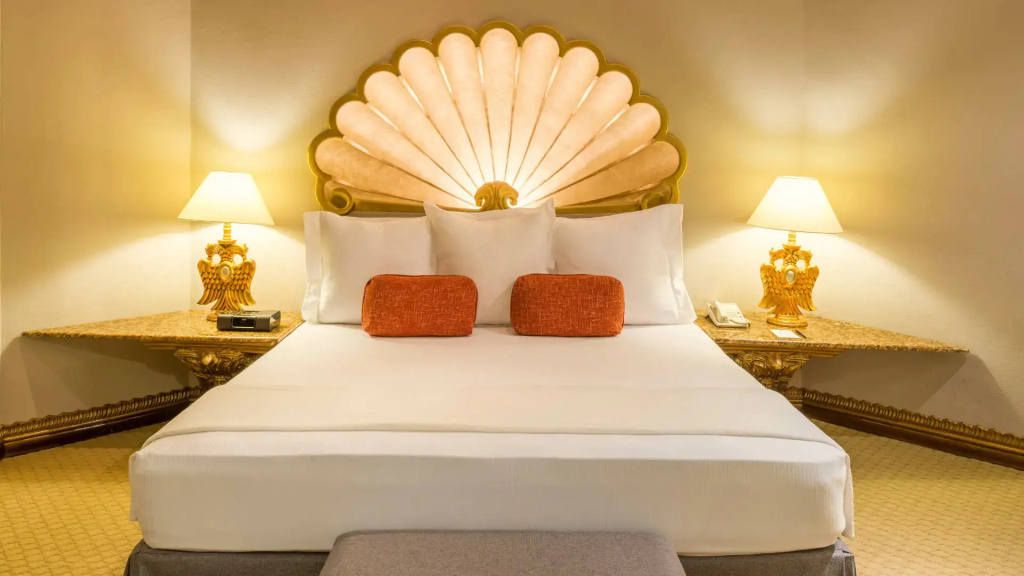 Governor Double Suite (full double bed)