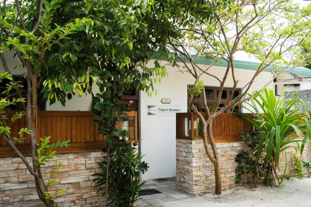 Biosphere by Hawks Hotels Kamadhoo Baa Atoll