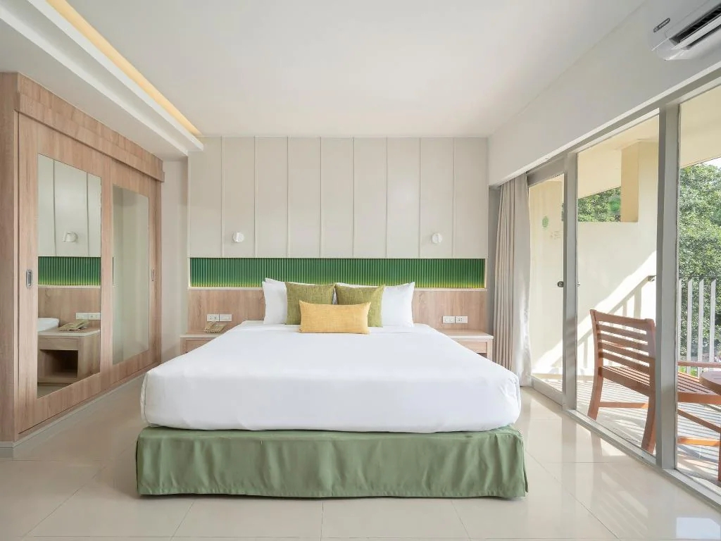 Номер Superior с 2 комнатами с видом на бассейн в Green Park Resort