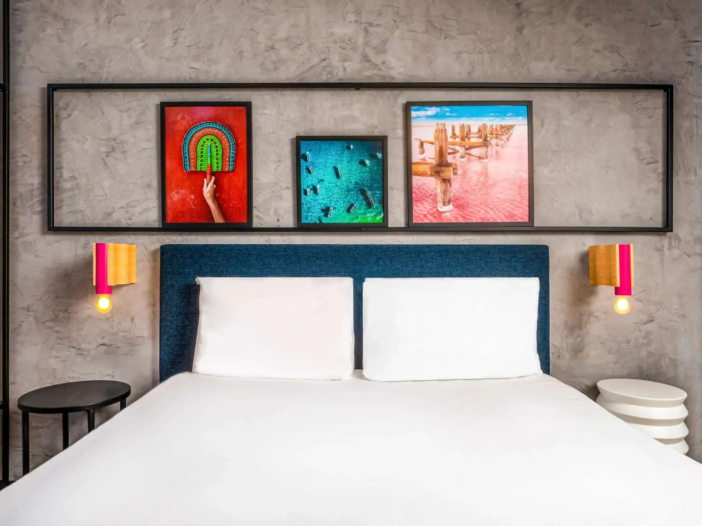 Standard Double room (full double bed)
