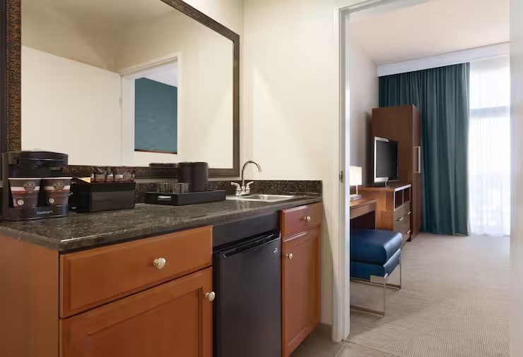Embassy Suites by Hilton Brea North Orange County - Chambres