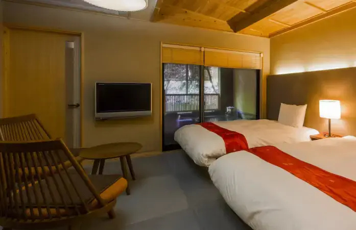 Kawa/Yama/Tsuki with Partial Open-Air Hot Spring Bath (Annex) Double room (twin beds)