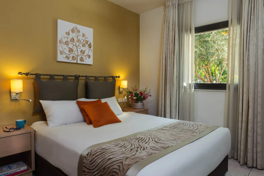 Garden Suite