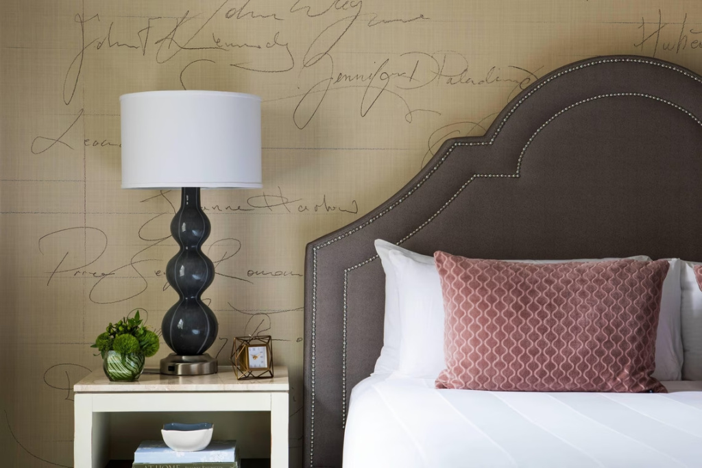 The Mayflower Hotel, Autograph Collection - Chambres