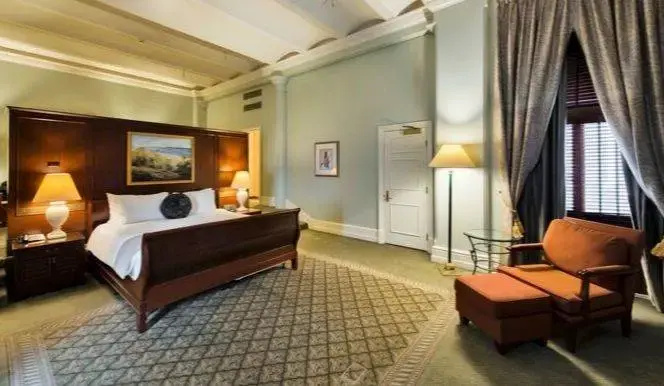 Casino Double Suite full double bed