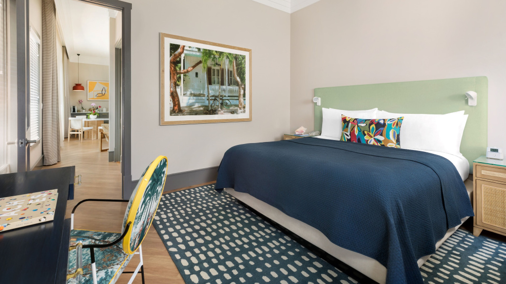 2 Bedrooms Marker Residences Double Suite full double bed