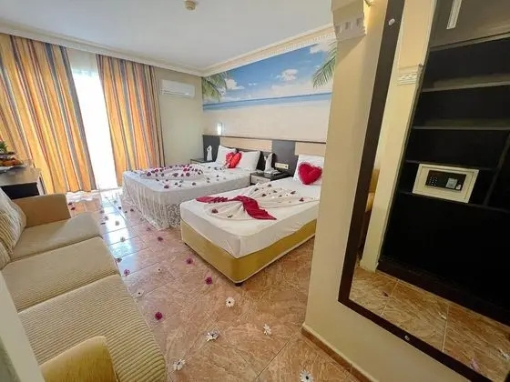 First Class Hotel - Chambres