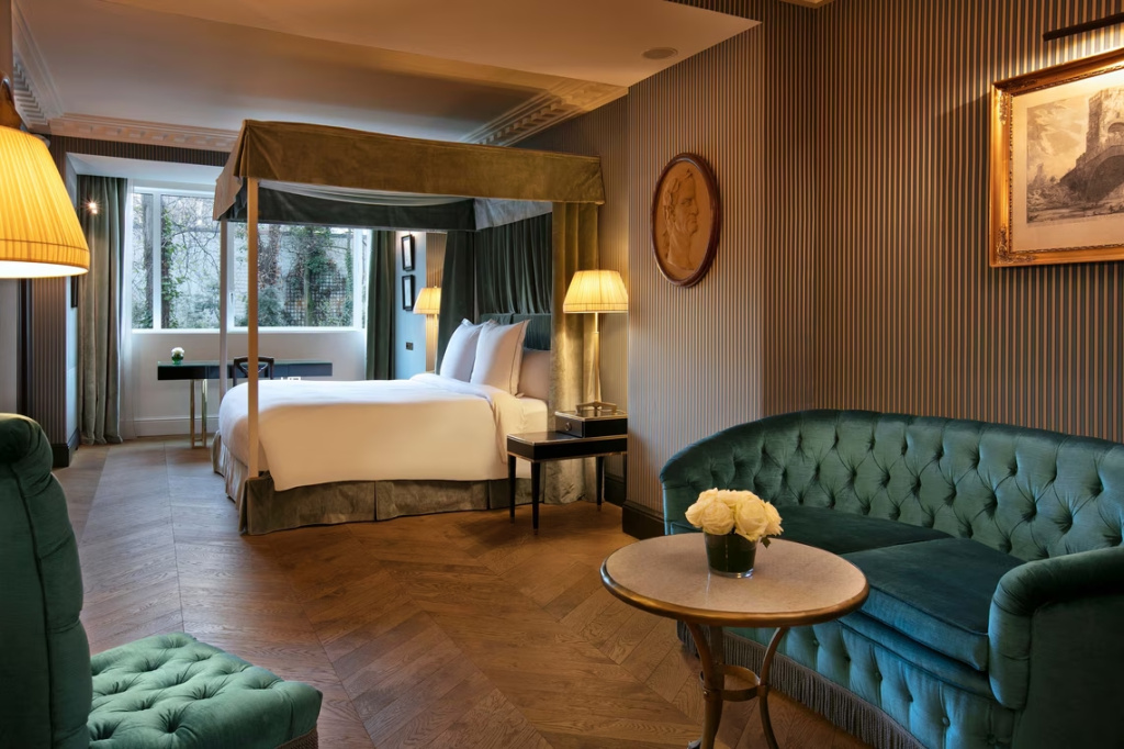 Hôtel de Berri Champs-Élysées, a Luxury Collection Hotel 59