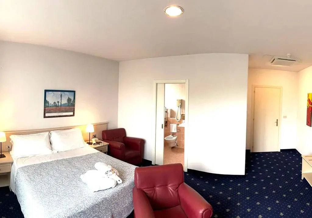 Comfort Double room (full double bed)