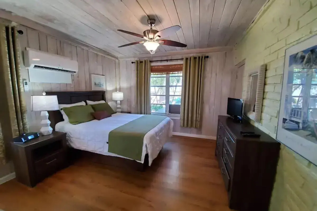 Marlin Apartment