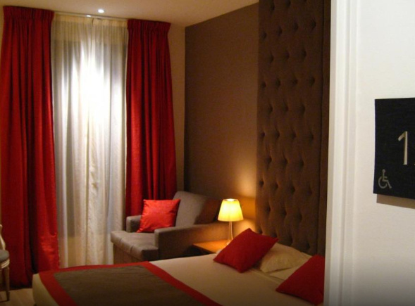Superior Triple room