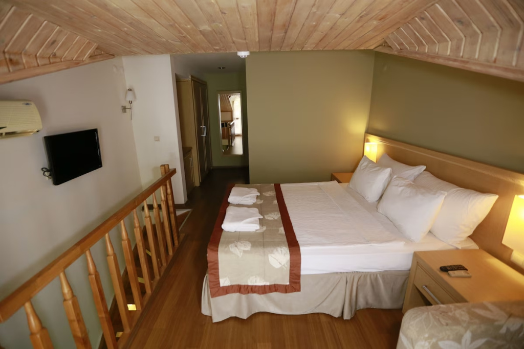 Family Triple Duplex Apartment