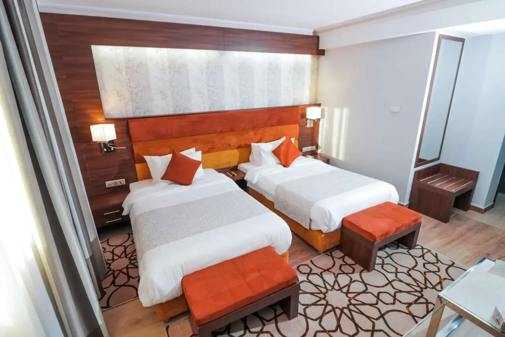 Hotel photo 12