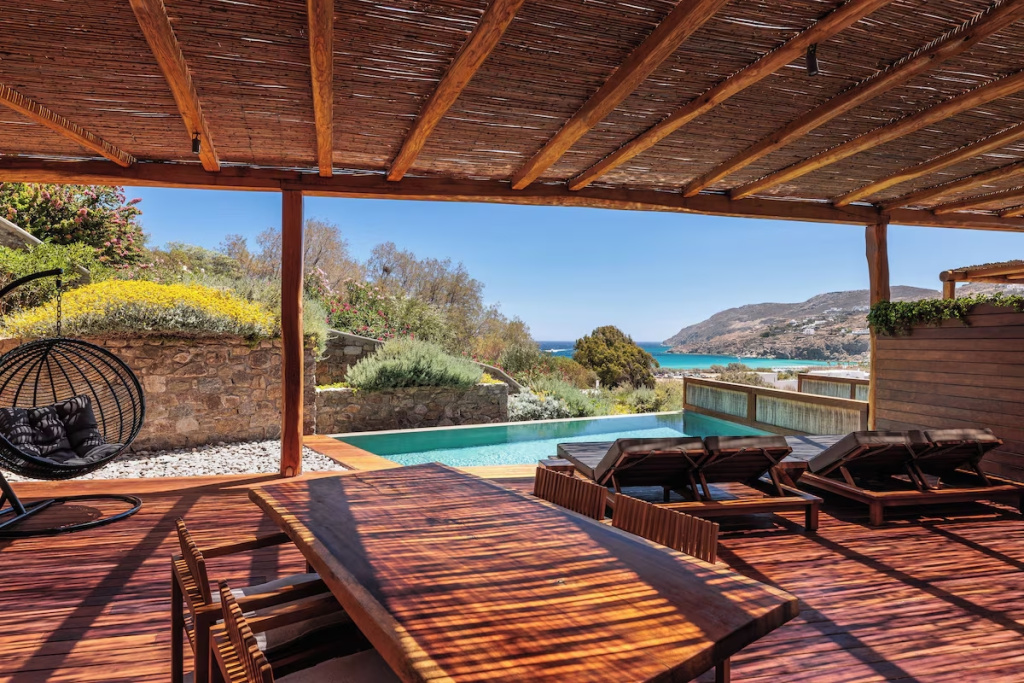 Villa with Private Pool with sea view