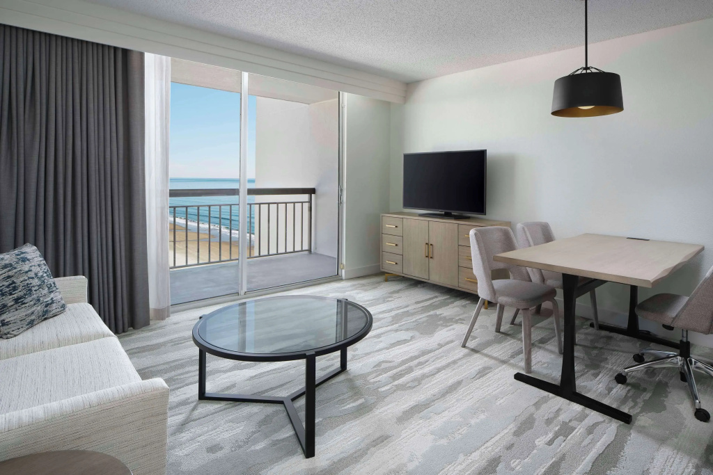 Embassy Suites by Hilton Myrtle Beach Oceanfront Resort - Chambres