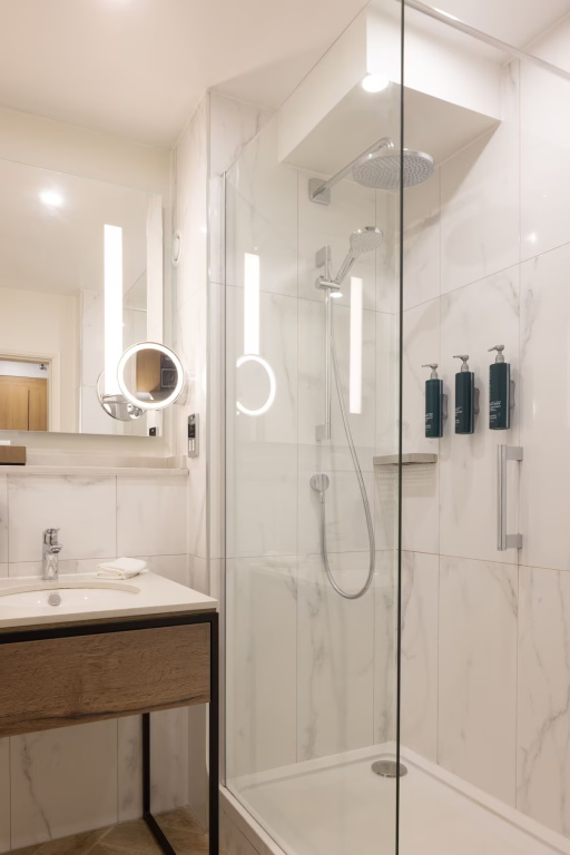 DoubleTree by Hilton Manchester Airport - Général