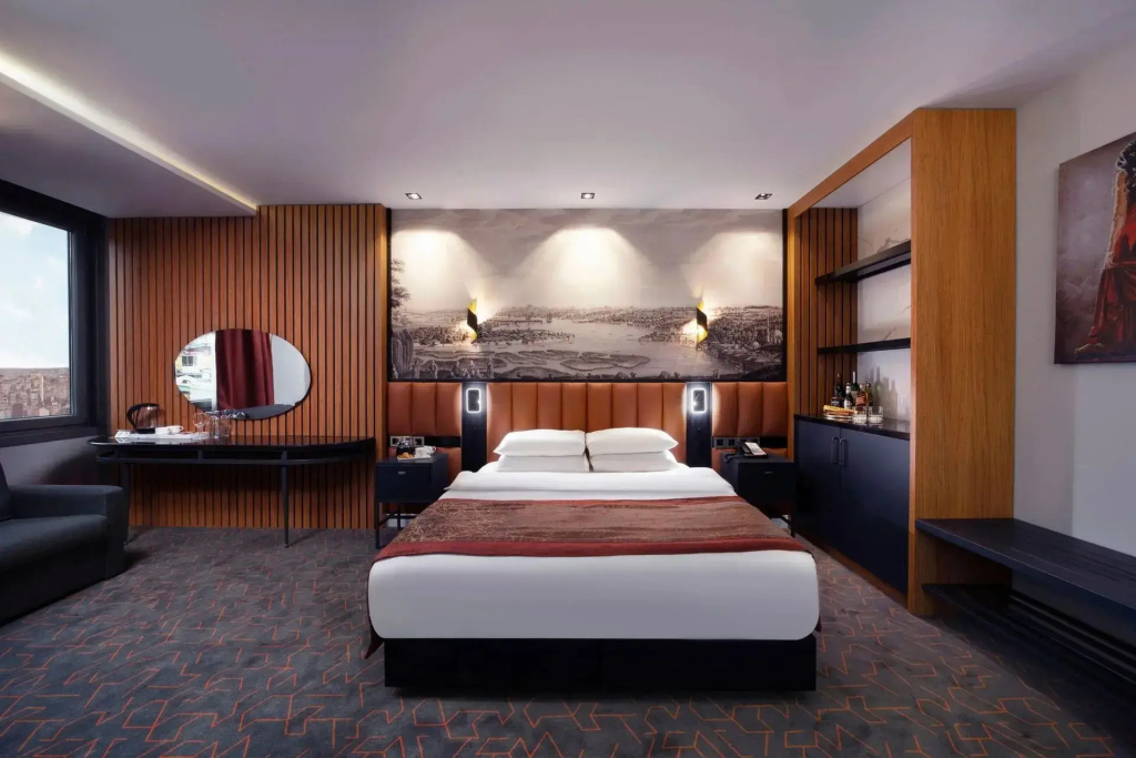 Deluxe Double Suite (full double bed)