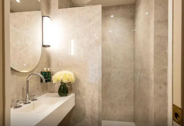 Hotel Residence Foch 48