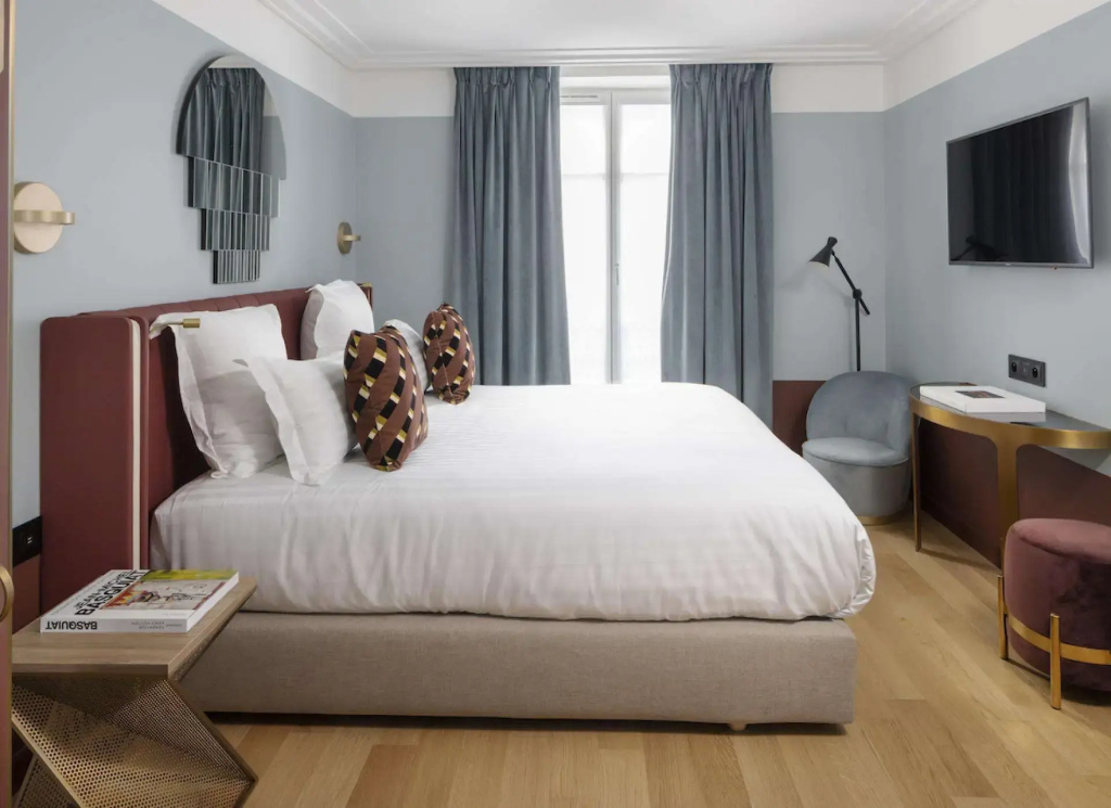 Executive with Terrace Double room (full double bed)