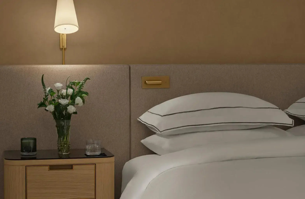 Newbury room
