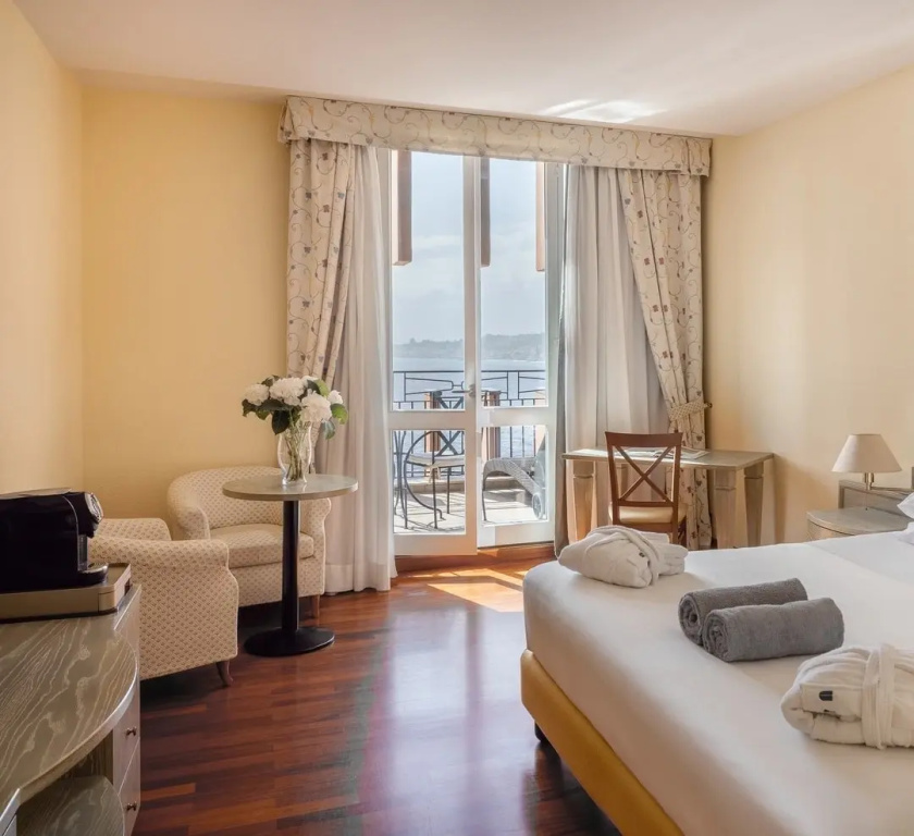 Unahotels Capotaormina - Chambres