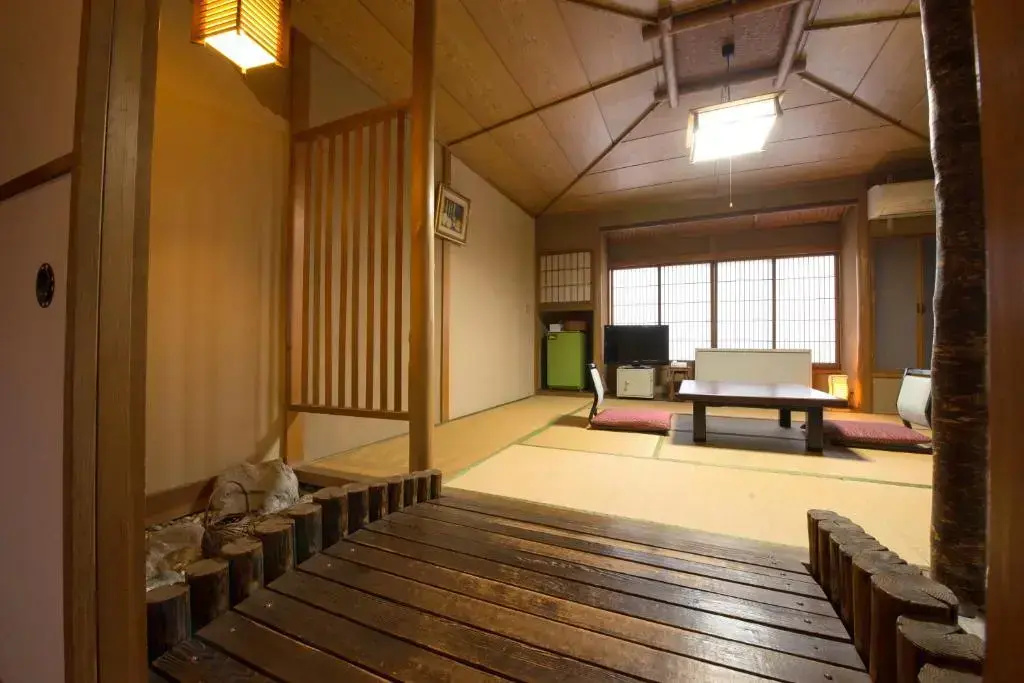 Kappo Ryokan Shiroyama - Chambres