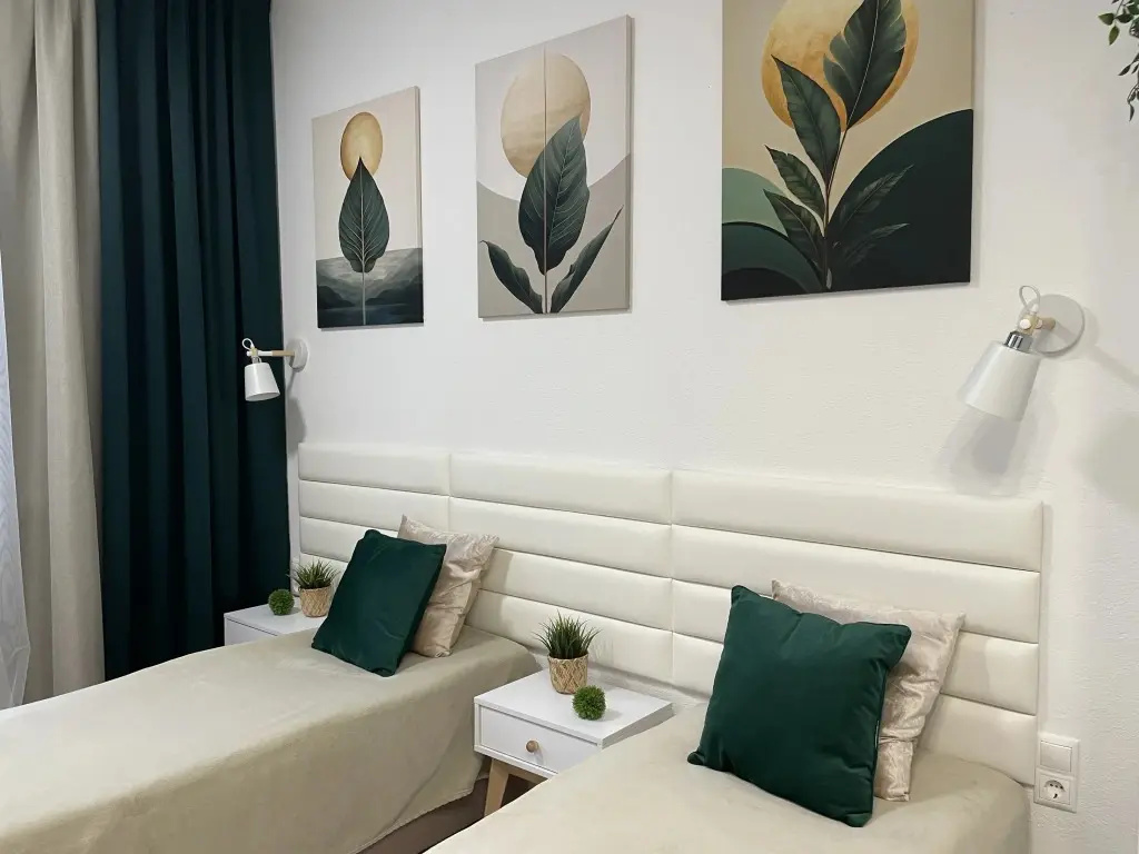 Double Studio with view (twin beds)