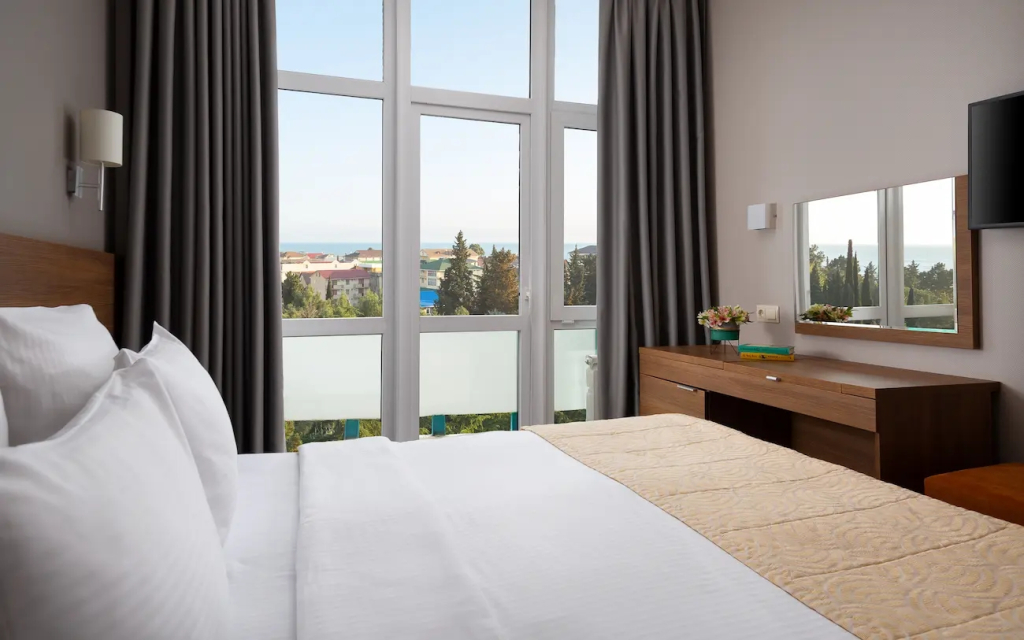 Двухместный номер Comfort двуспальная кровать в Знание