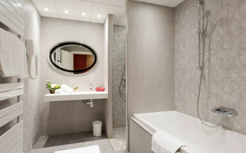 Hotel Bristol - Chambres