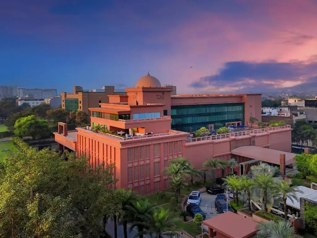 Taj Hotel & Convention Centre, Agra