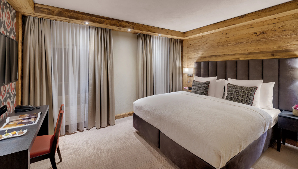 2 Bedrooms Suite