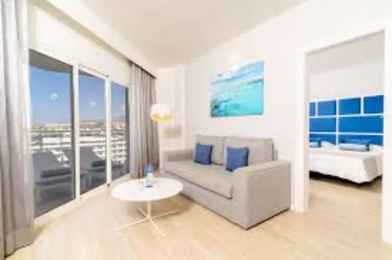 Excellence Double Suite with panoramic view (full double bed)