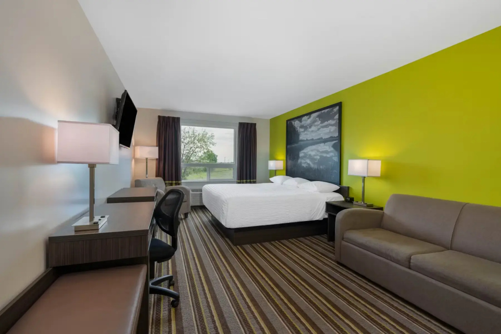 Standard Double With Sofa Bed room (full double bed)