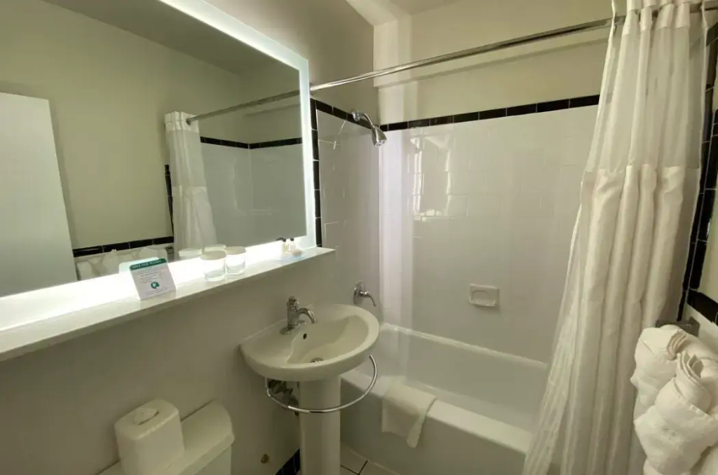 The Virginian Suites, an Ascend Hotel Collection Member - Chambres