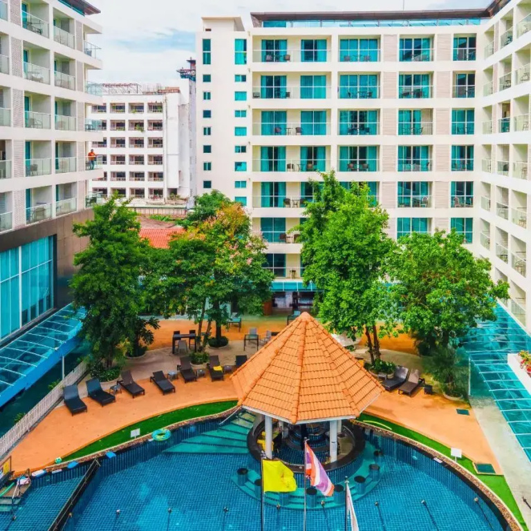 Centara Pattaya Hotel — фото