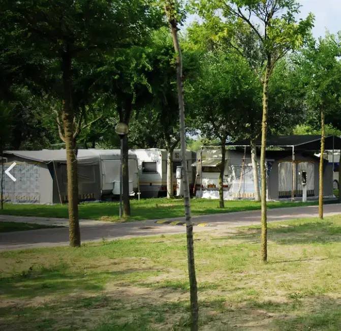 Pitch for Tents / Camper Vans / Caravans