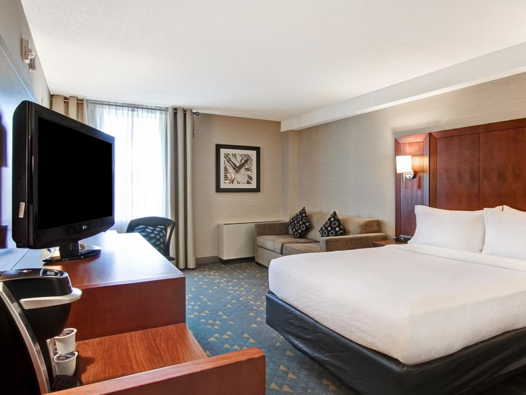 Holiday Inn Oakville Centre by IHG - Chambres