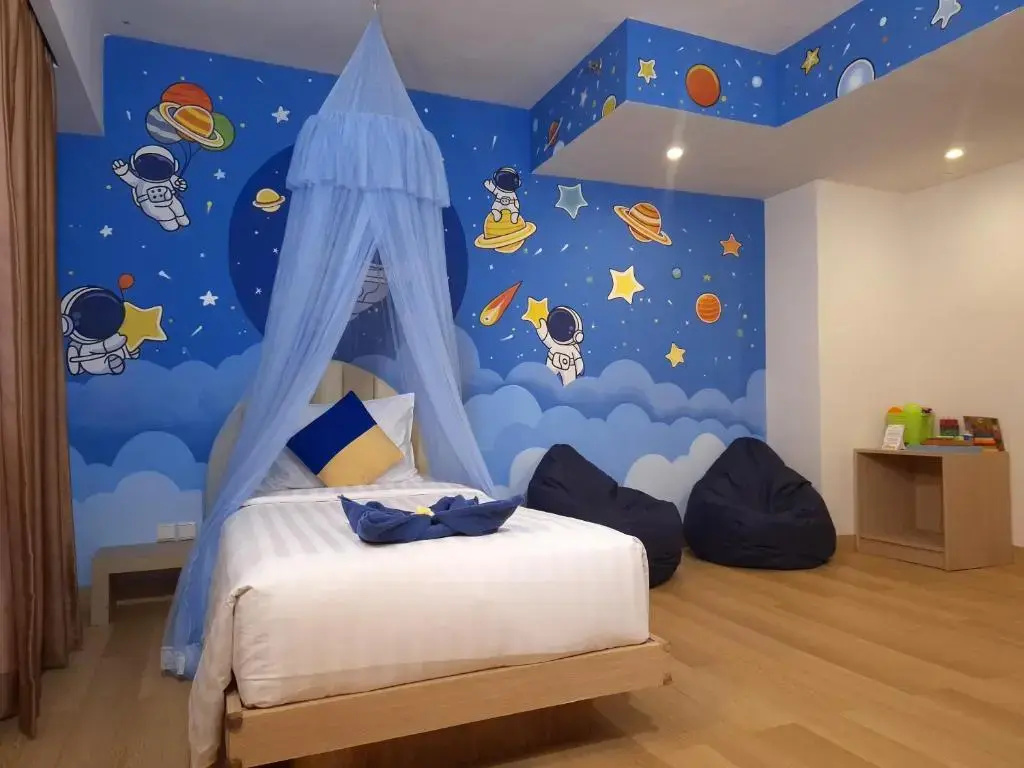 Thematic Family Double room (full double bed)