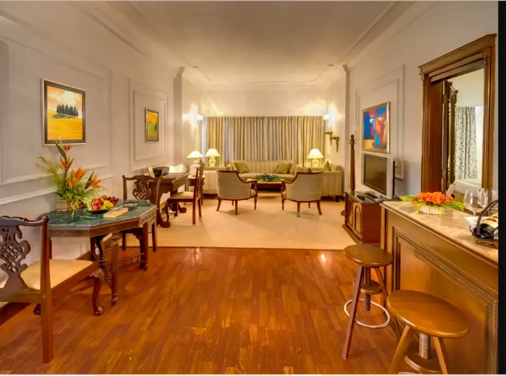 Hotel Hindusthan International - Chambres