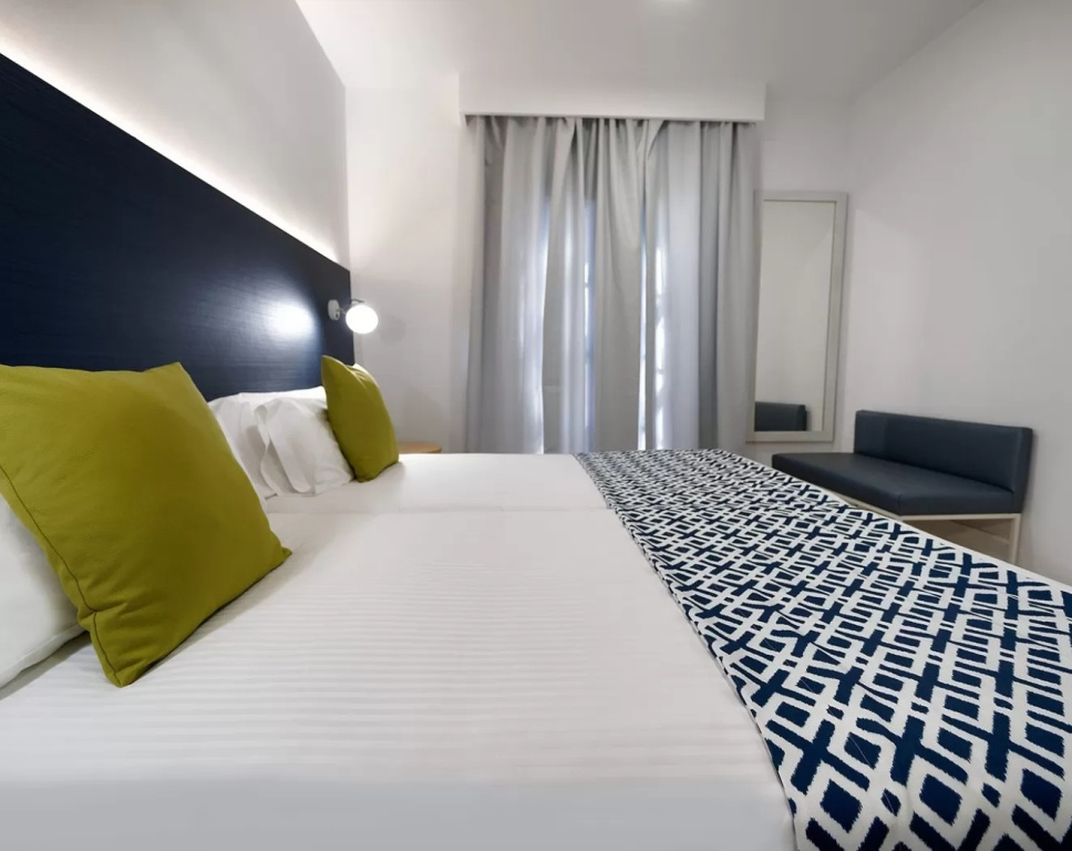 Broncemar Beach Suites Hotel - Chambres