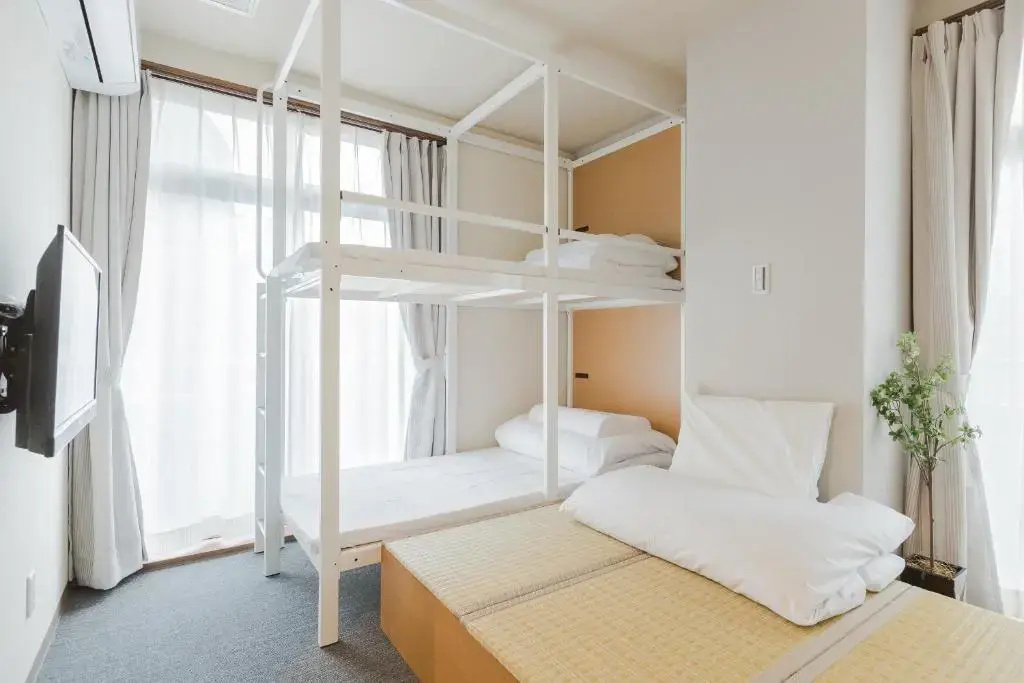 Deluxe Quadruple room