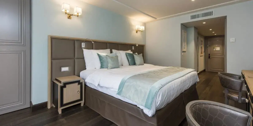 Hotel Bristol - Chambres