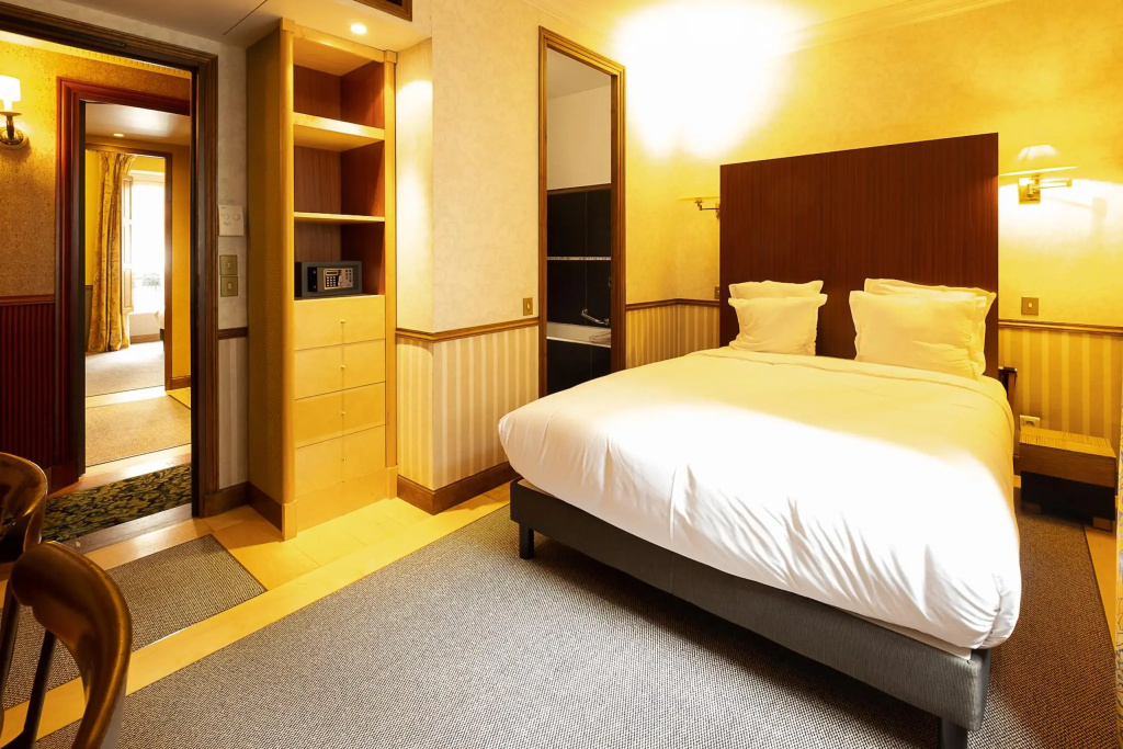 Family Quadruple room